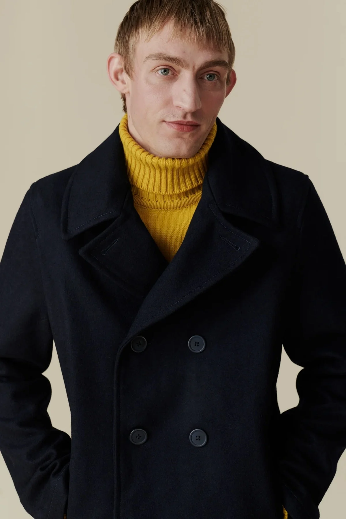 THE TIMELESS ELEGANCE OF THE PEACOAT