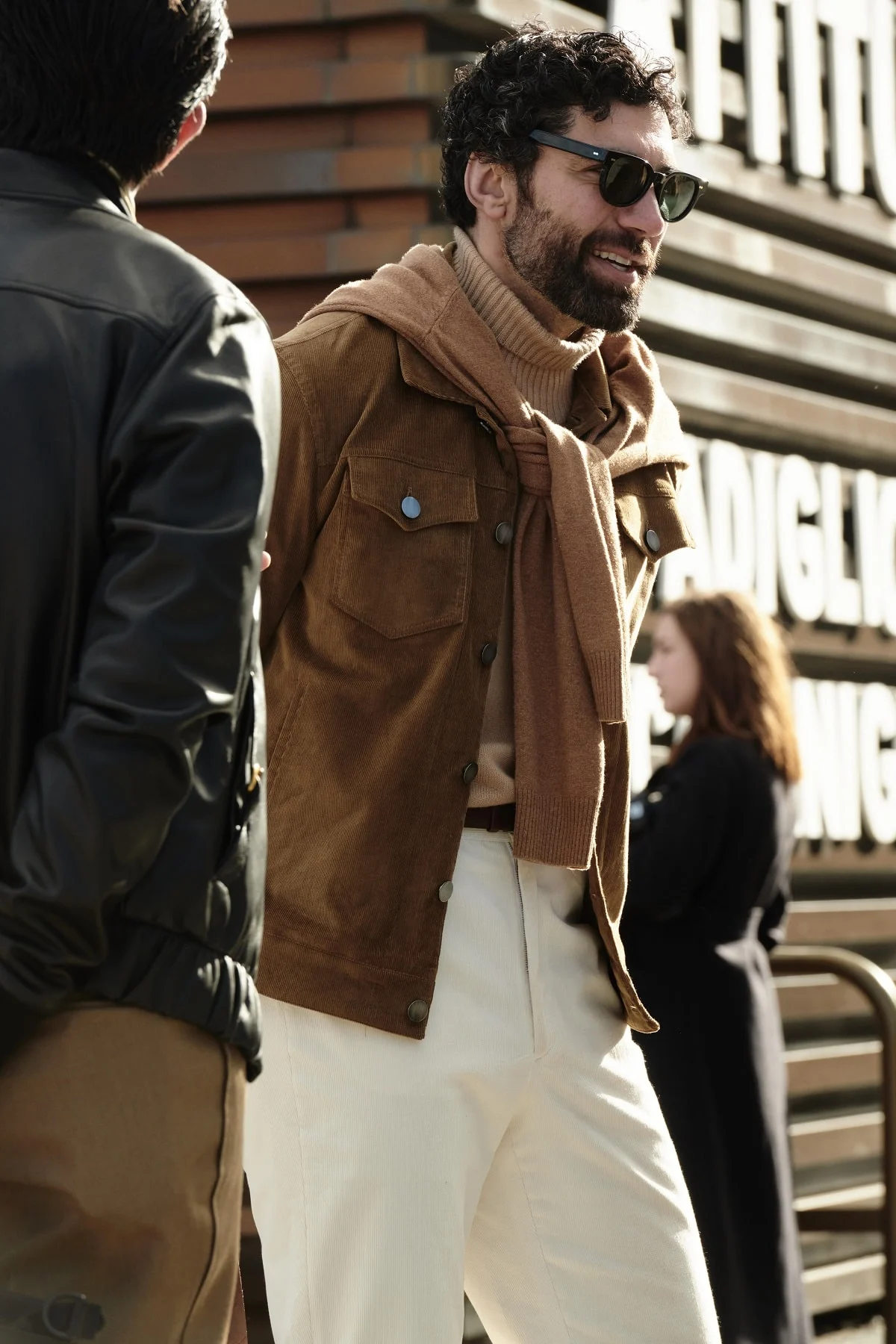 THE MODERN MAN’S GUIDE TO LOOKING GOOD EVERY DAY