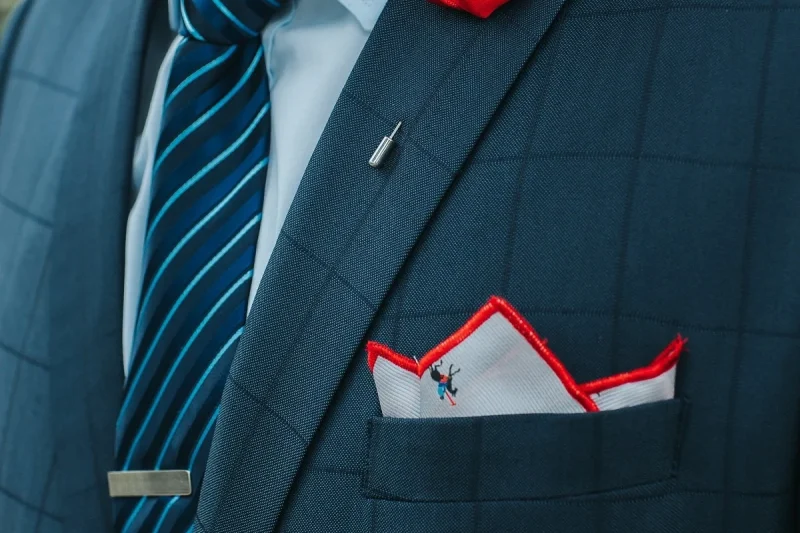 THE ART OF LAYERING ACCESSORIES