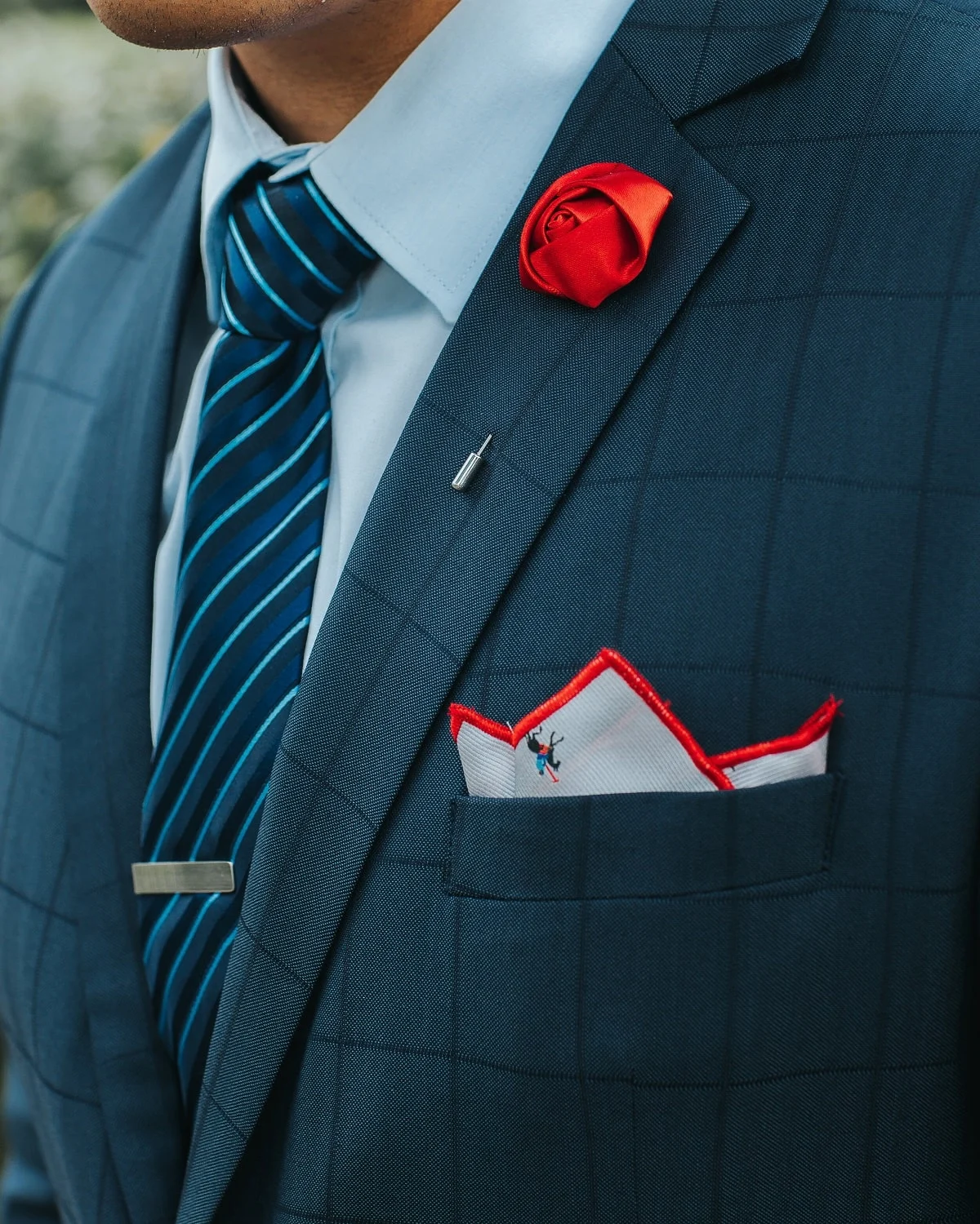 THE ART OF LAYERING ACCESSORIES