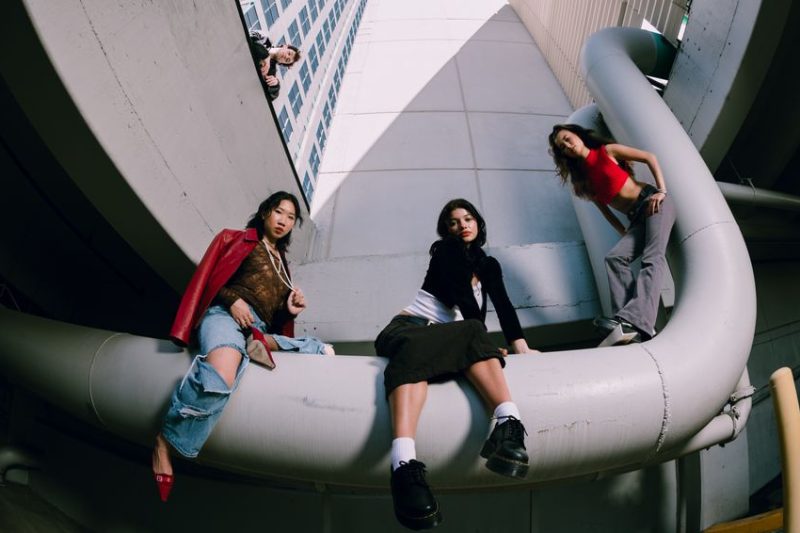 Clean Girl Streetwear: A Practical Outfit Formula