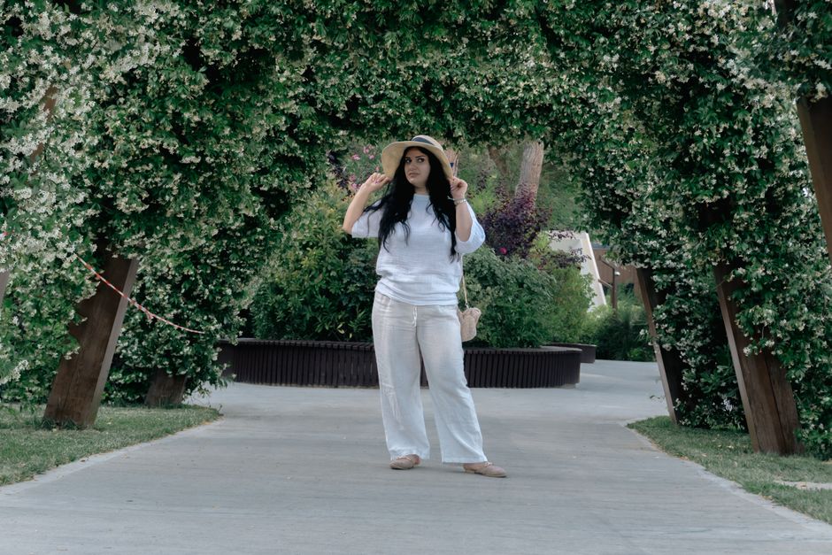 Destination Wedding Outfits: How to Dress for Any Climate Without Overpacking