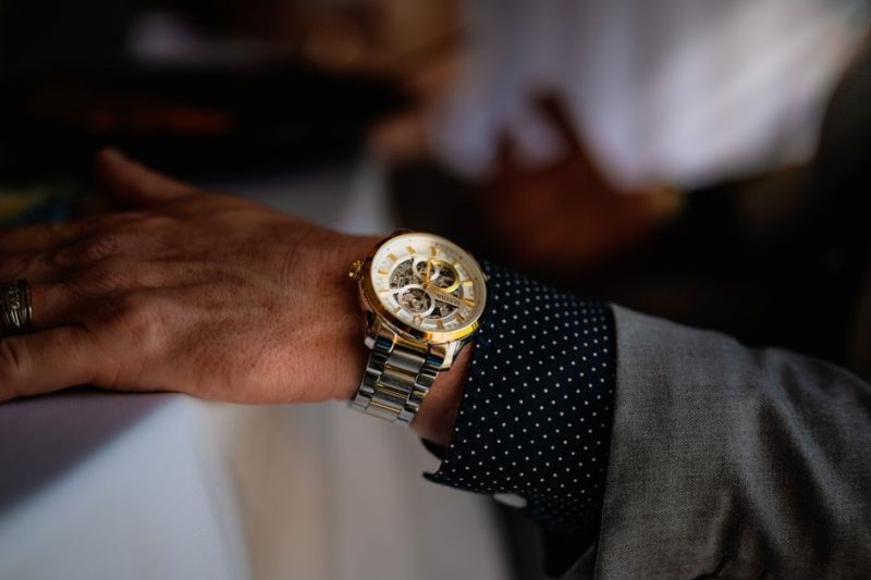 Fossil Vs Mvmt: Fossil vs. MVMT: Better Value and Style in 2026