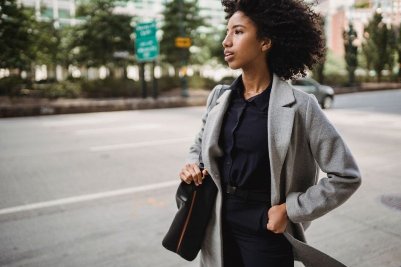 Ministry of Supply vs. Athleta: Which Hybrid Office Workwear Wins?